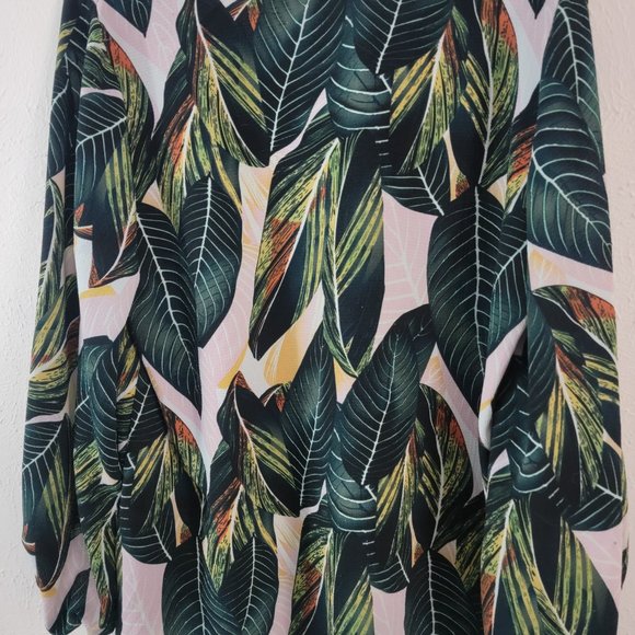 XL Belongsci Leaf Print Long Sleeve V Neck Blouse - Picture 2 of 6